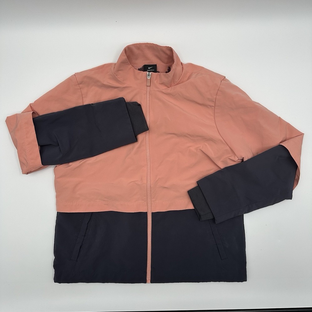 Nike Shield Women's Medium Vented Golf Full Zip Jacket AV3702-606 Peach‎ Gray